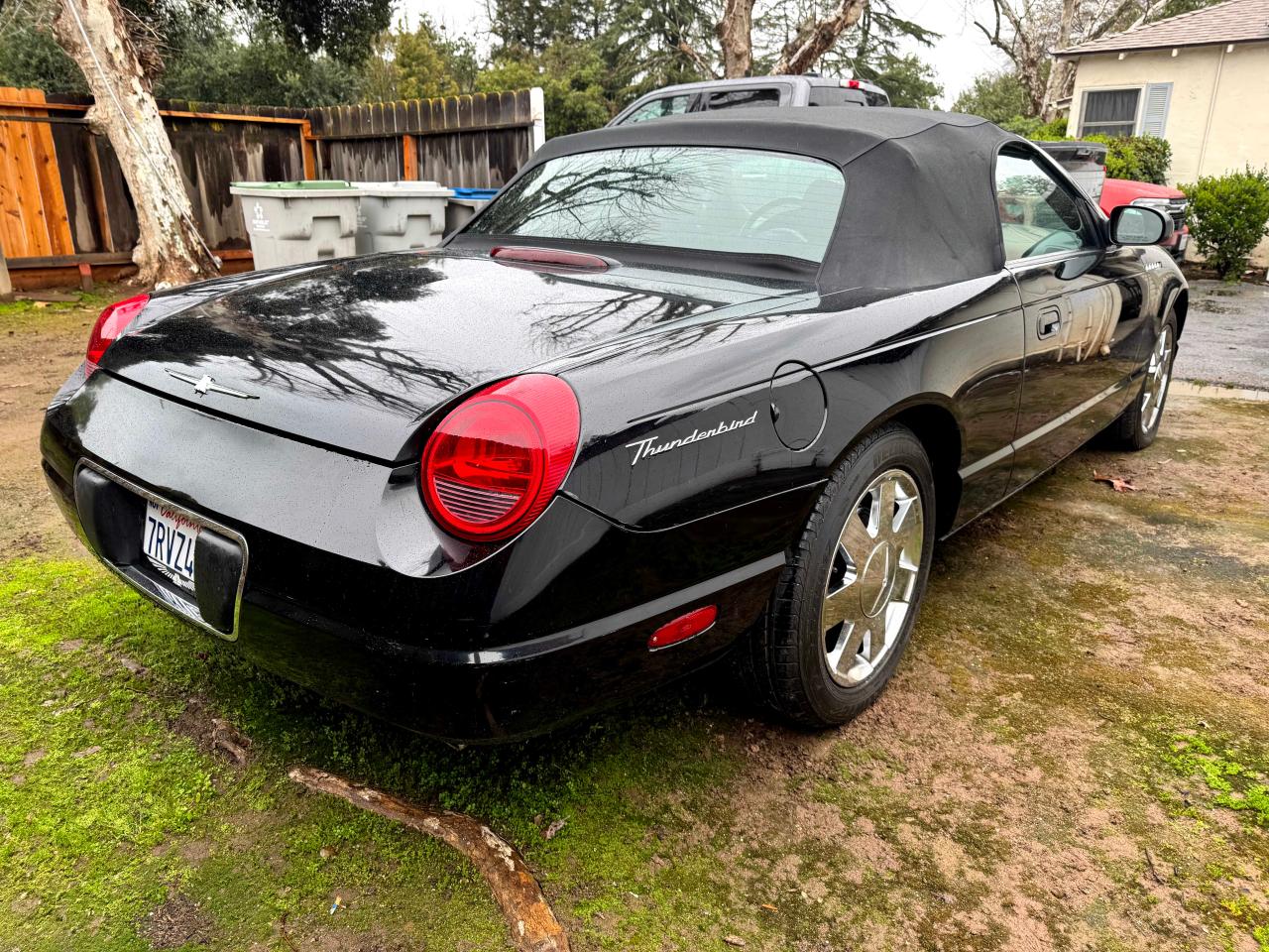 2002 Ford Thunderbird - Image 4