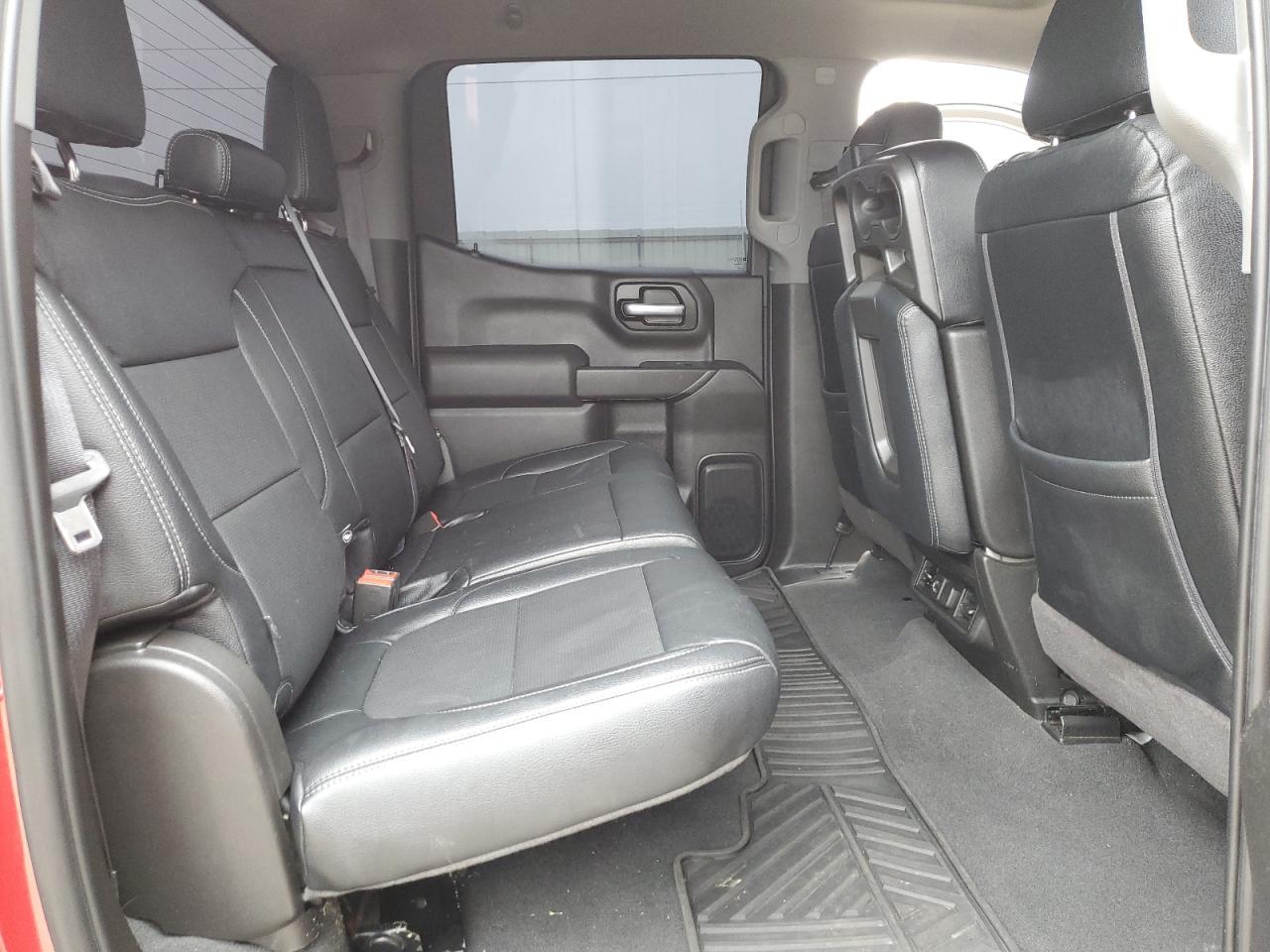 2021 Chevrolet Silverado - Image 10