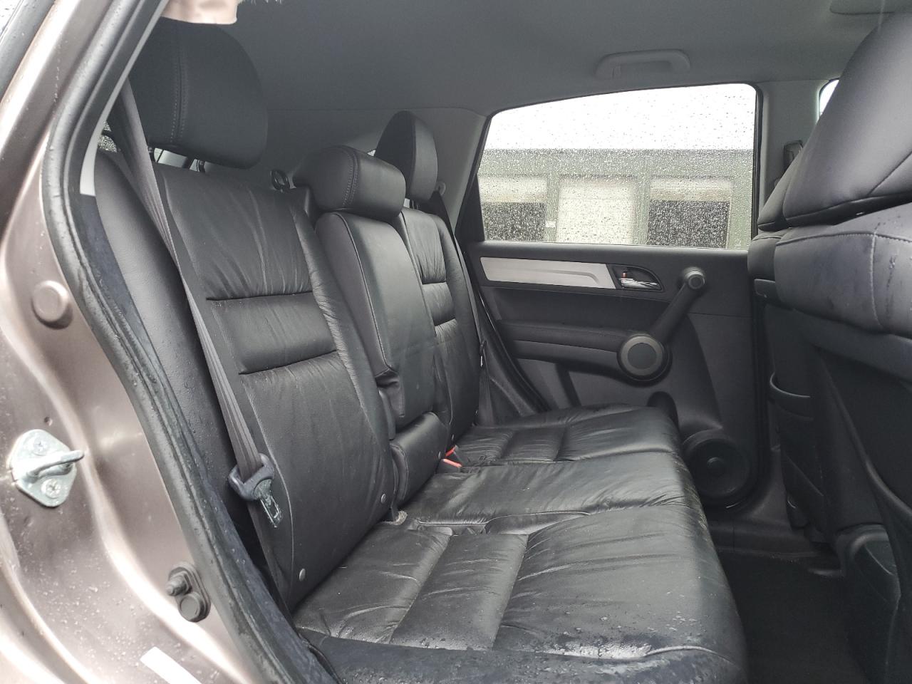 2010 Honda CR-V - Image 12