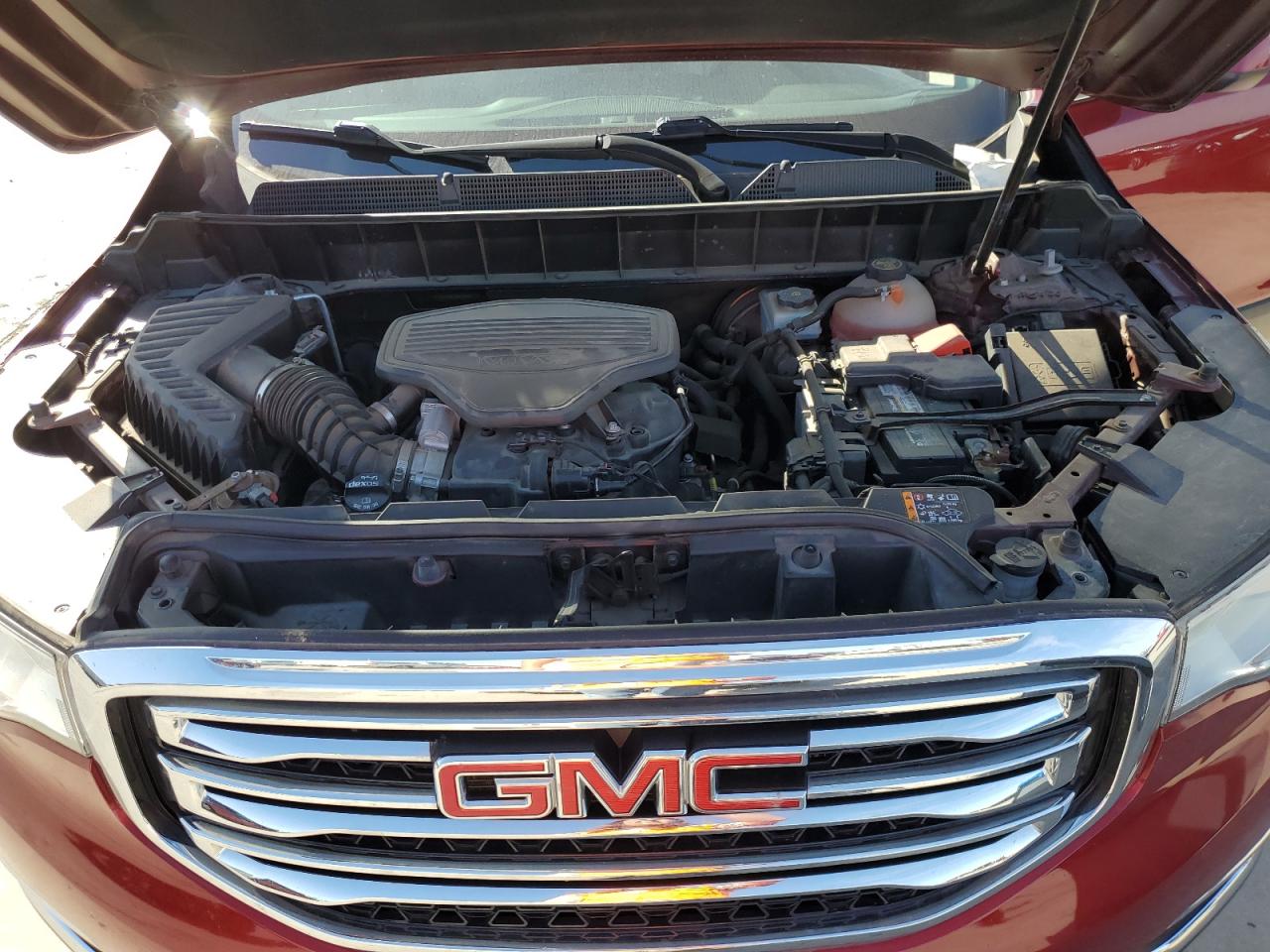 2019 GMC Acadia - Image 12