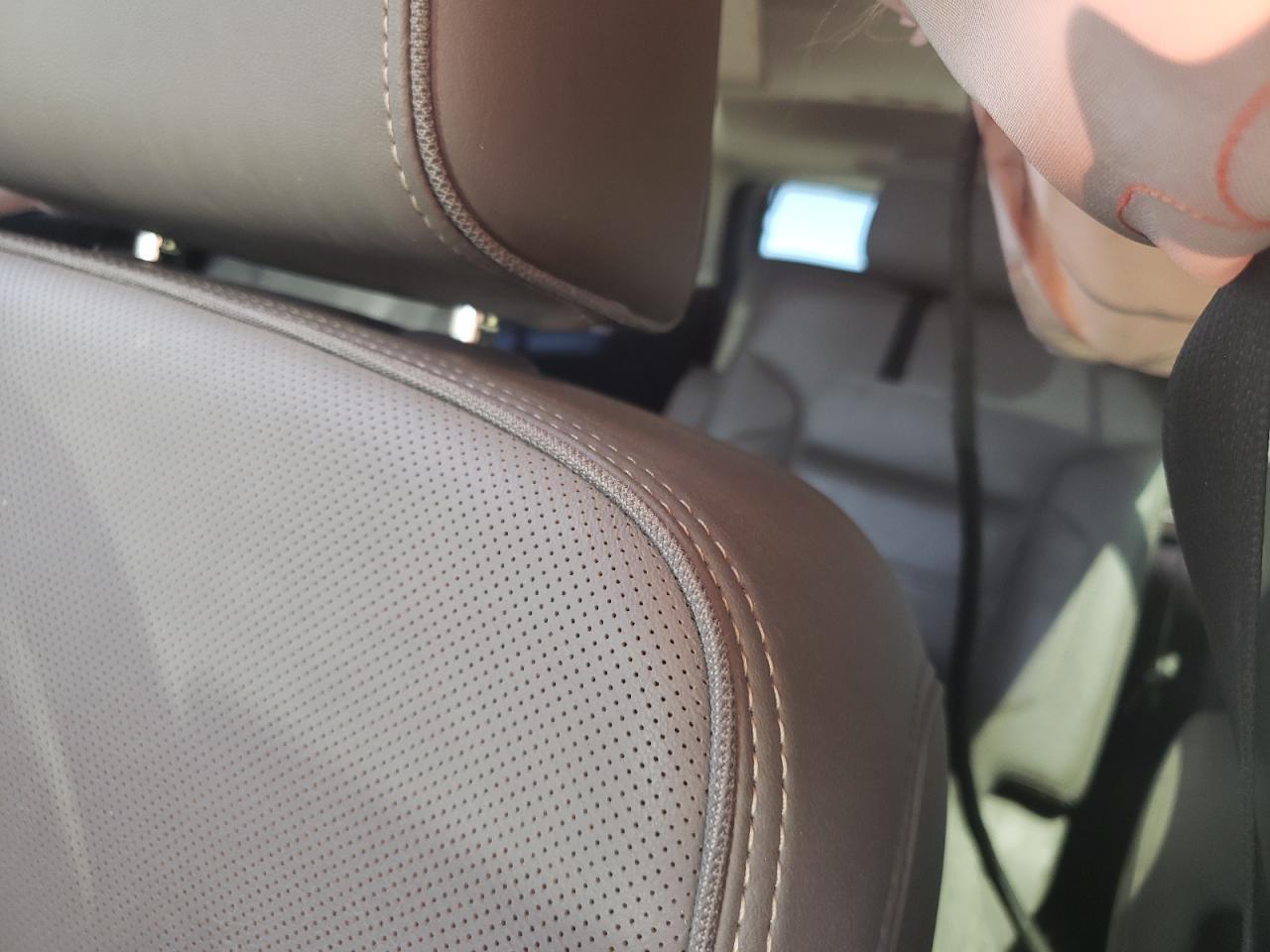 2018 GMC Yukon - Image 10