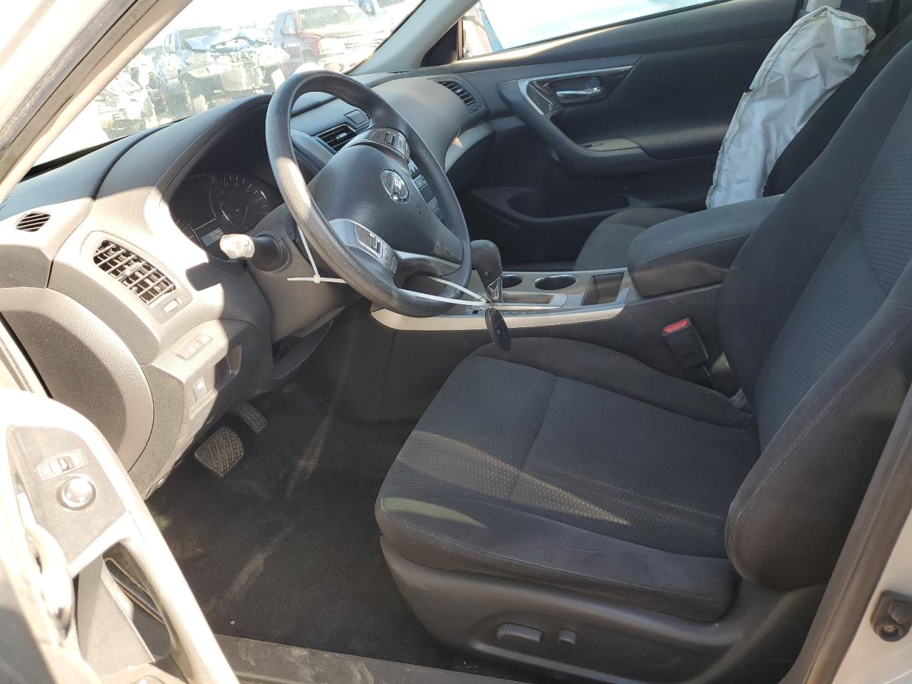 2014 Nissan Altima - Image 7