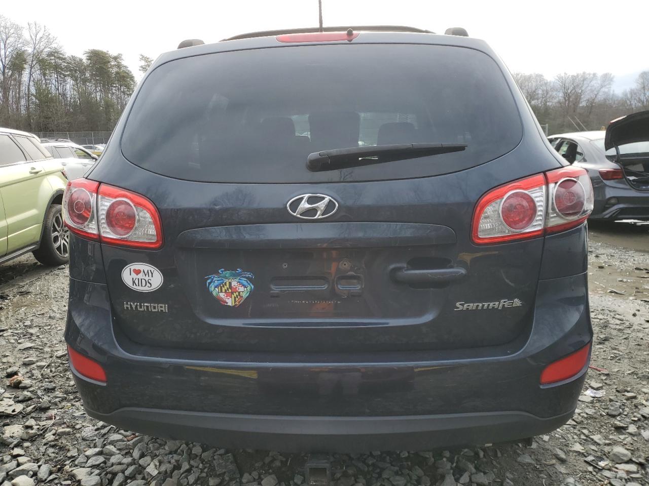 2011 Hyundai Santa Fe - Image 6