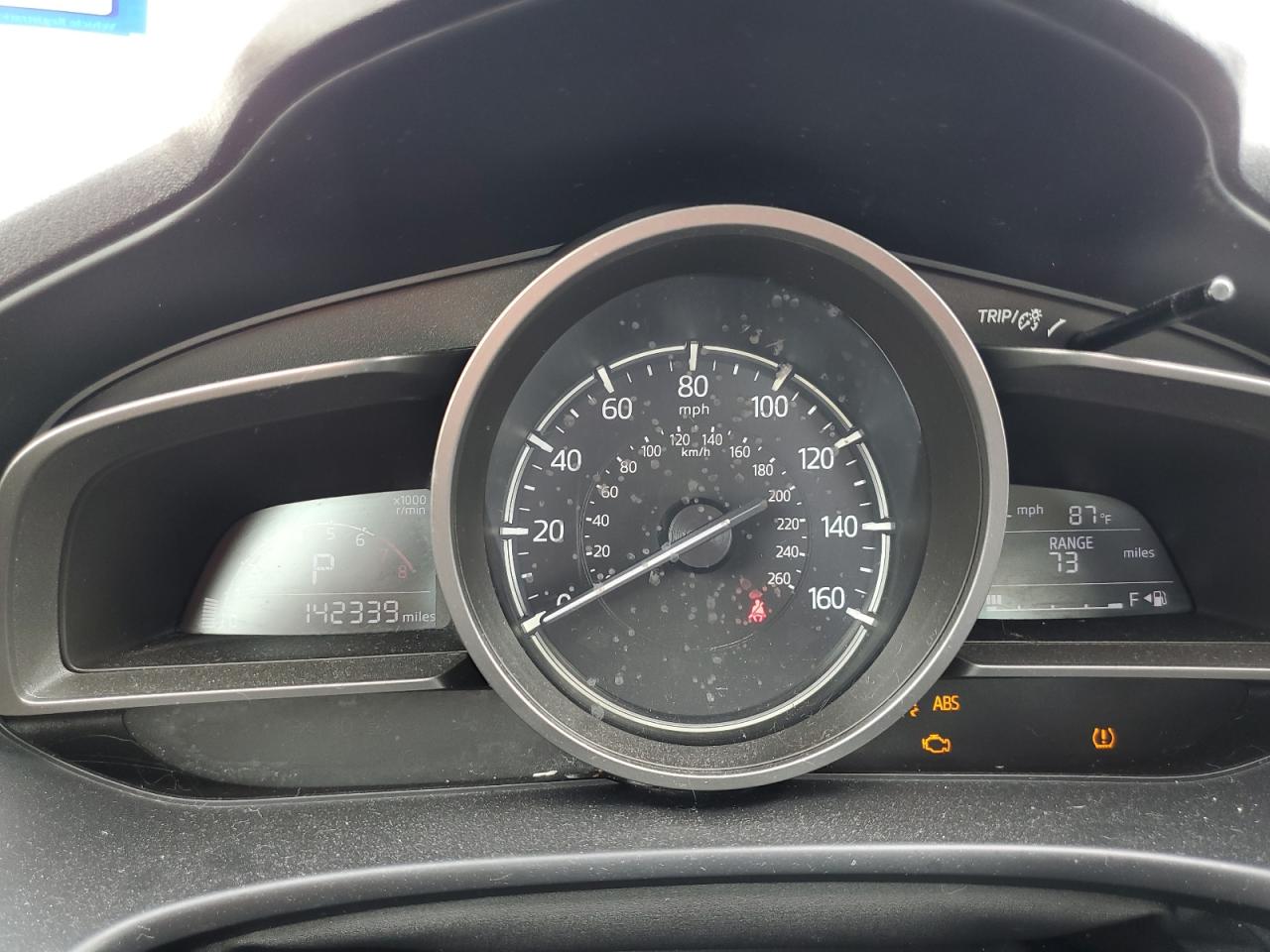 2017 Mazda 3 - Image 9