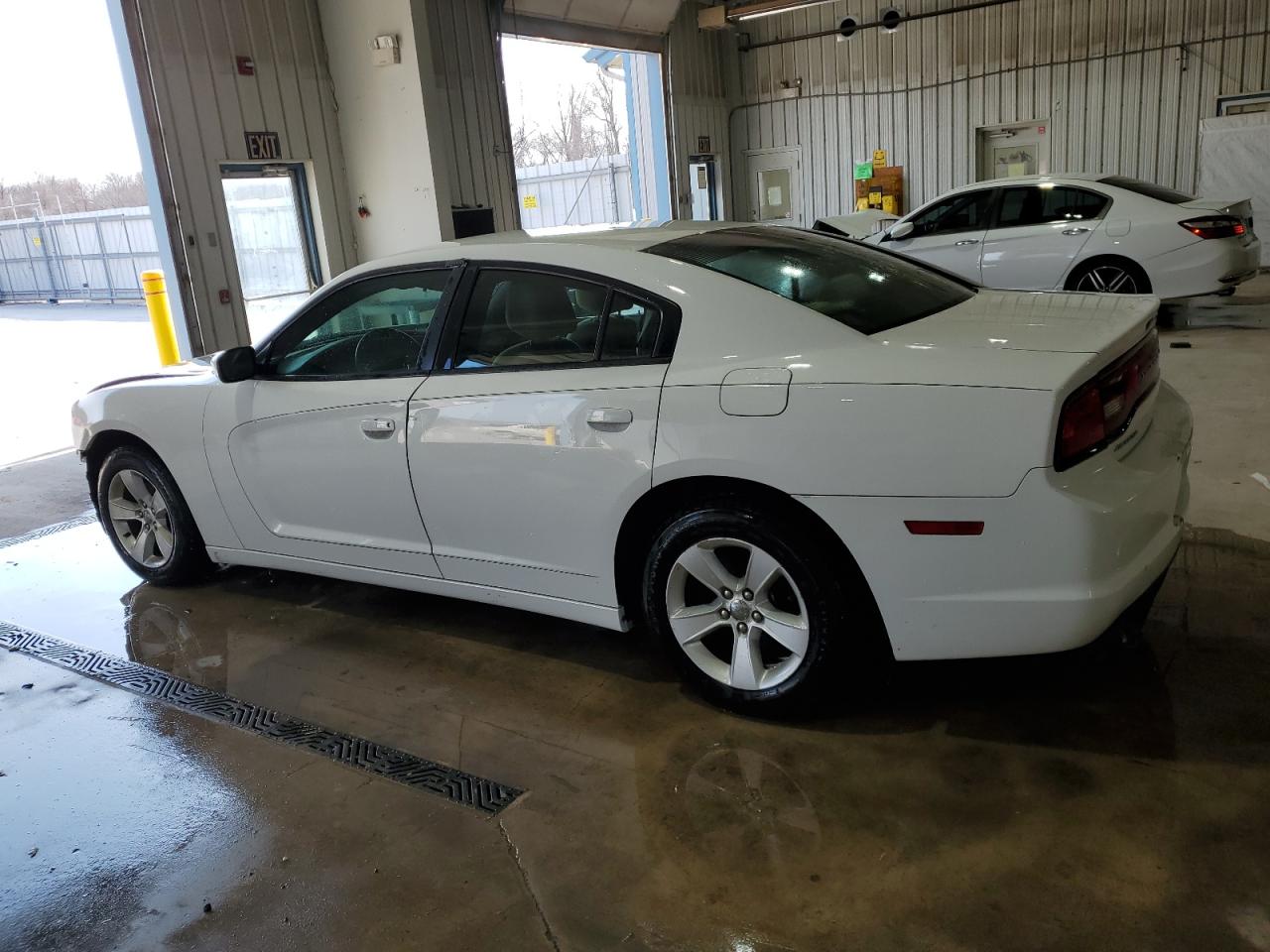 2011 Dodge Charger - Image 2