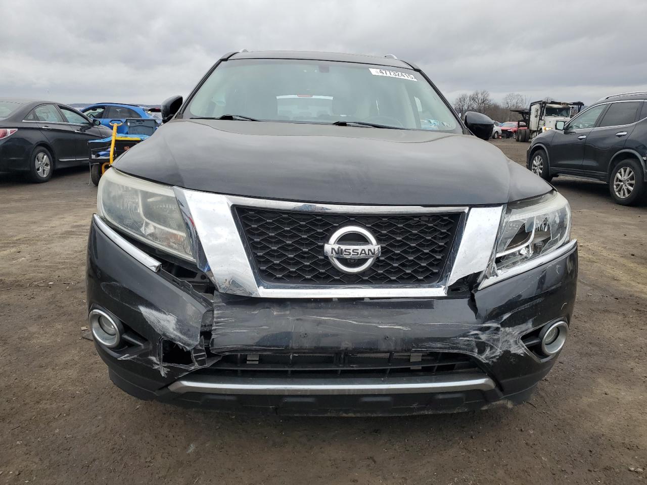 2015 Nissan Pathfinder - Image 5