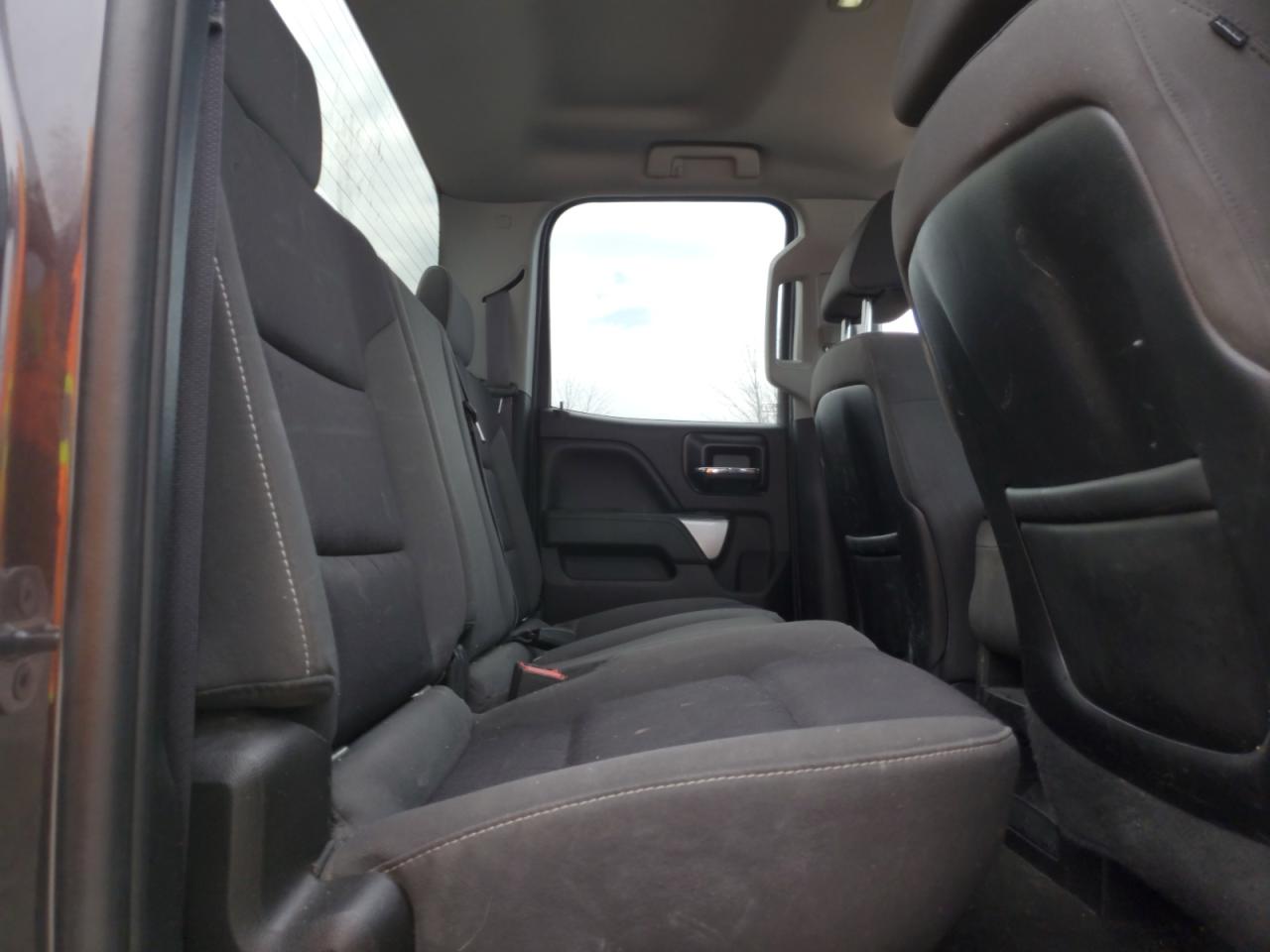2014 Chevrolet Silverado - Image 10
