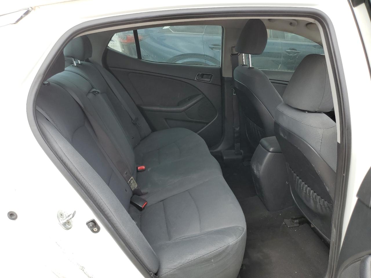 2015 Kia Optima - Image 10