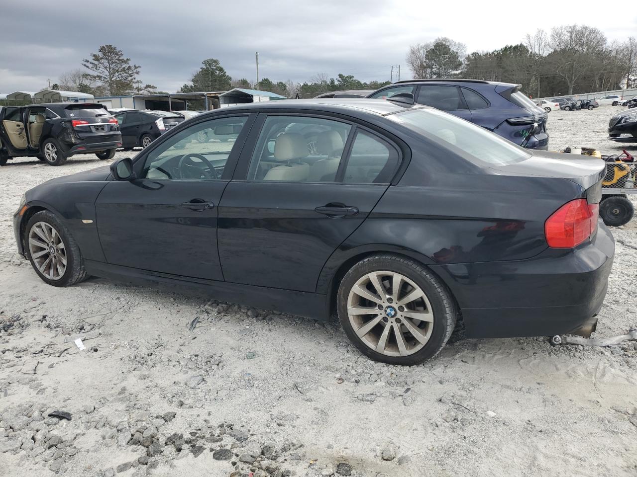 2011 BMW 3er - Image 2