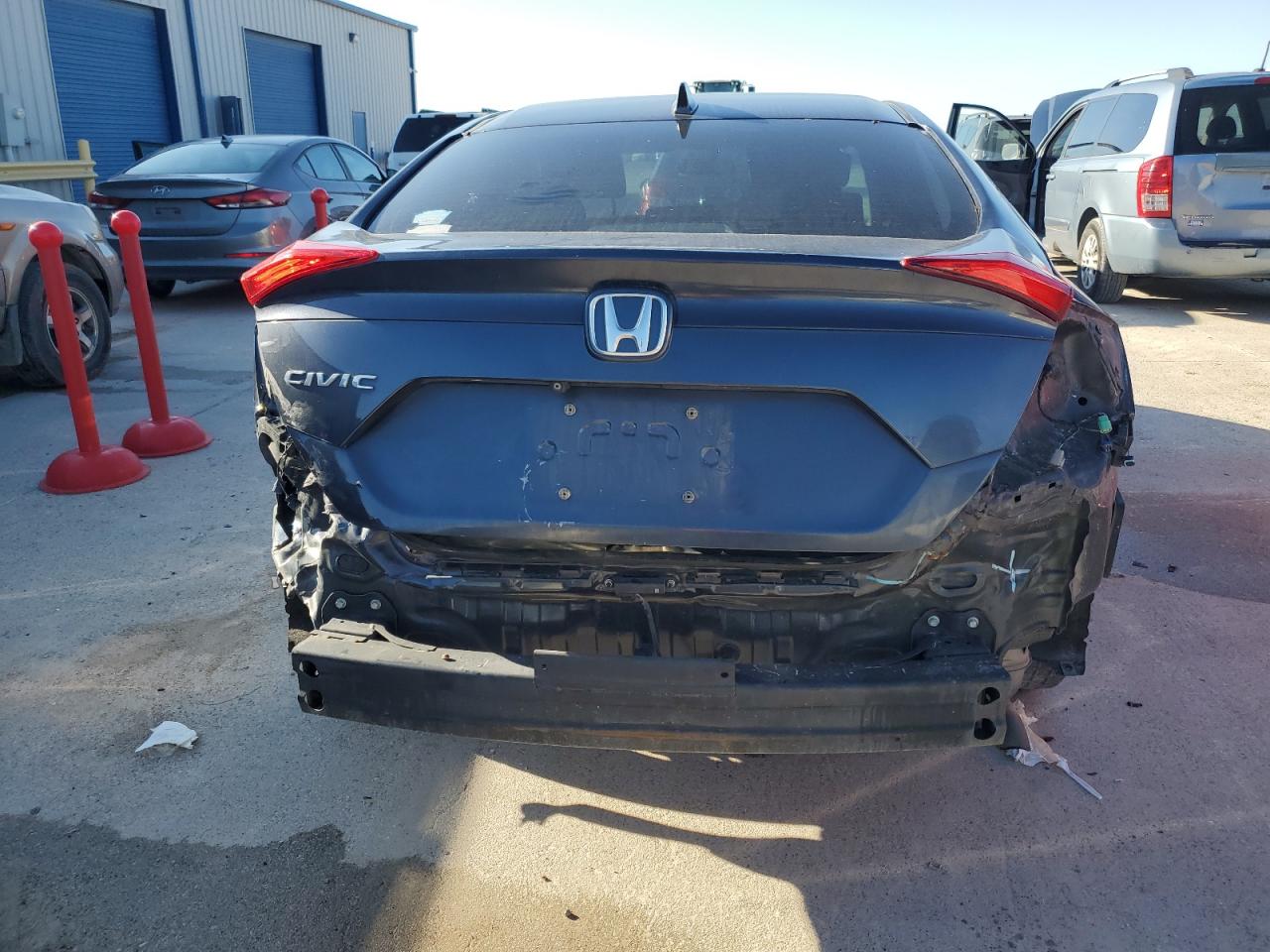 2018 Honda Civic - Image 6