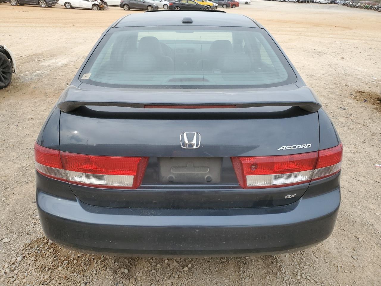 2004 Honda Accord - Image 6