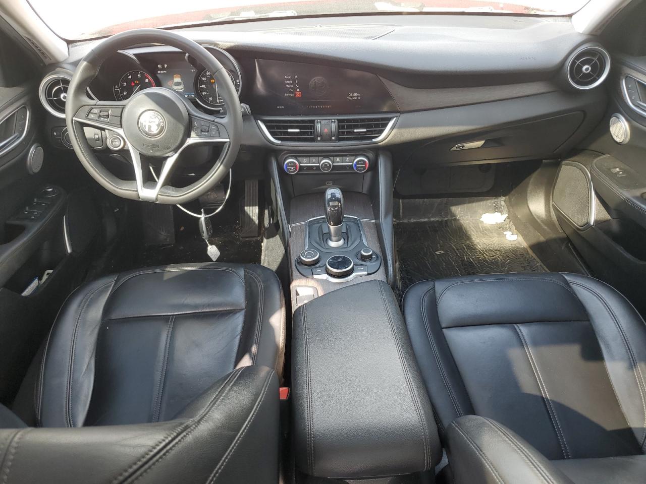 2019 Alfa Romeo Giulia - Image 8