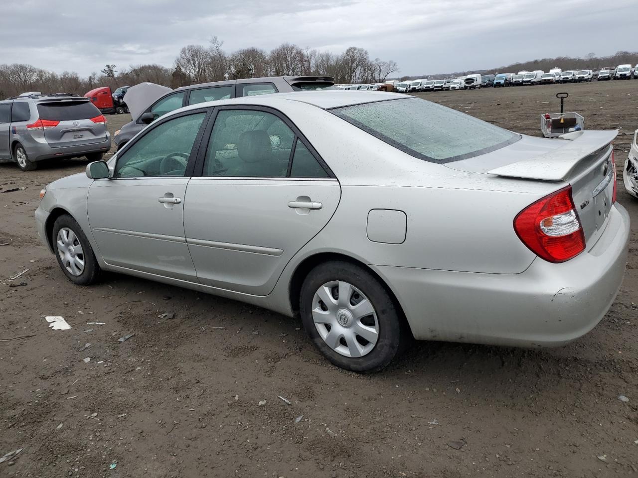 2003 Toyota Camry - Image 2