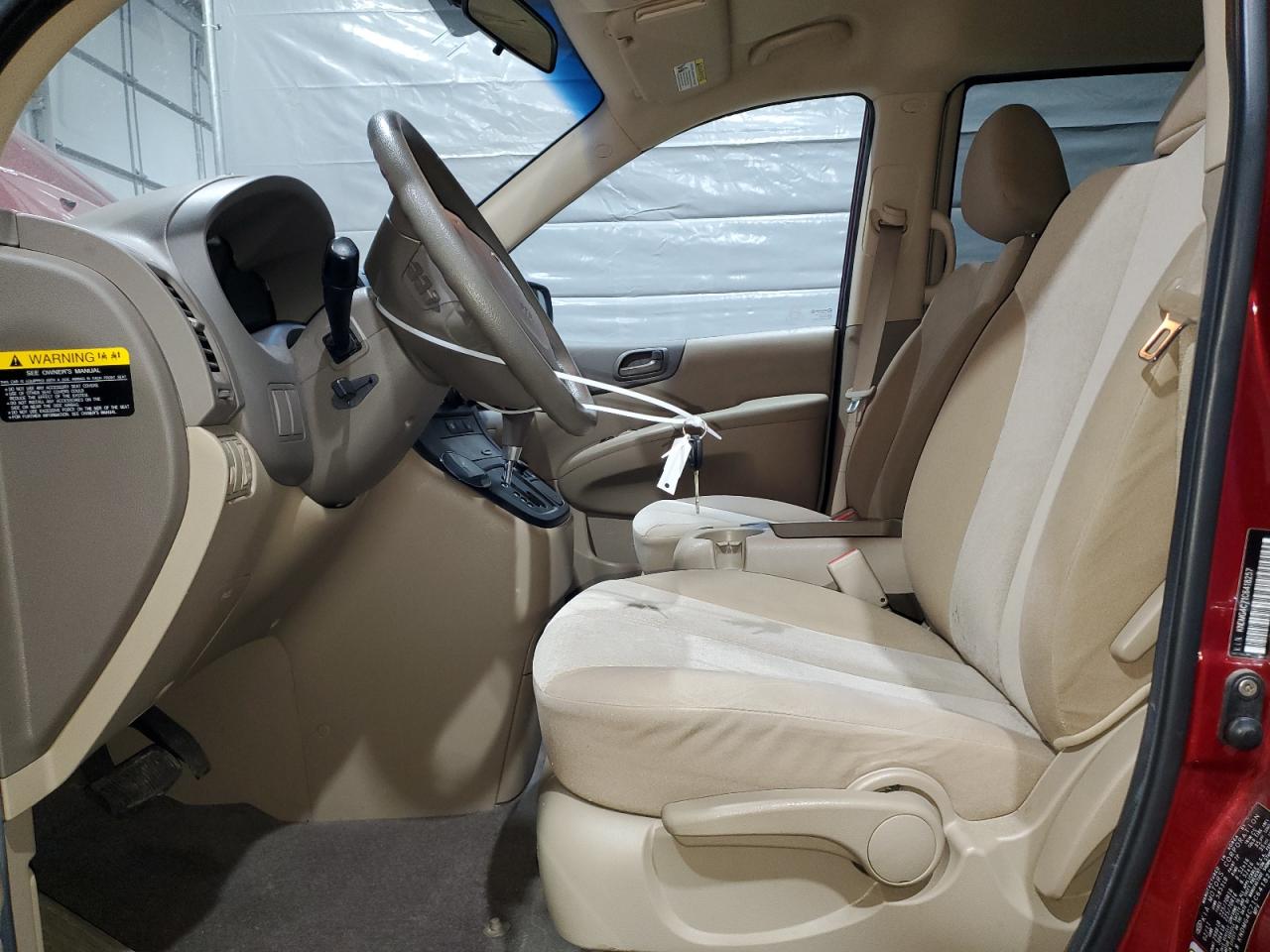 2012 Kia Sedona - Image 7