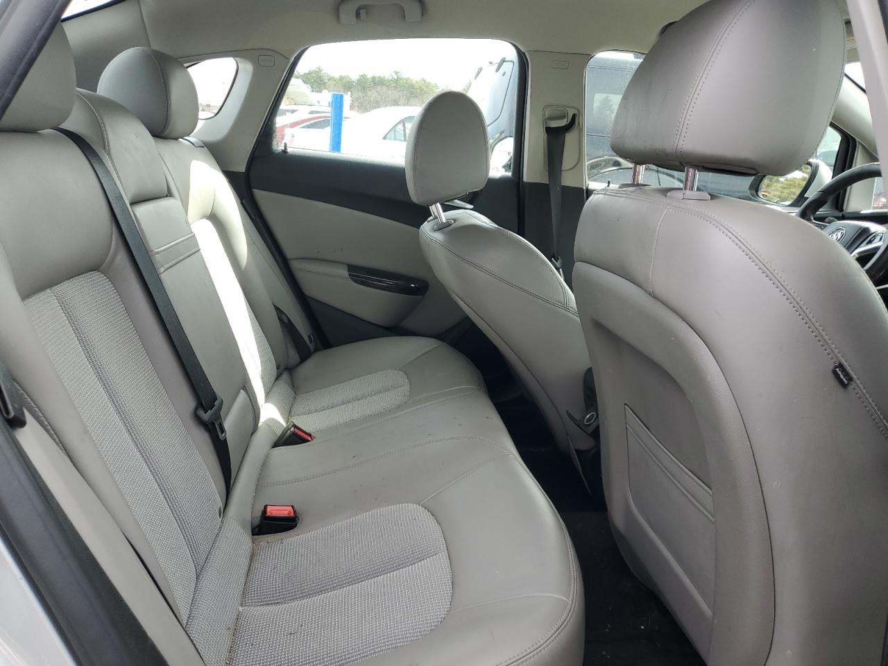 2013 Buick Verano - Image 10