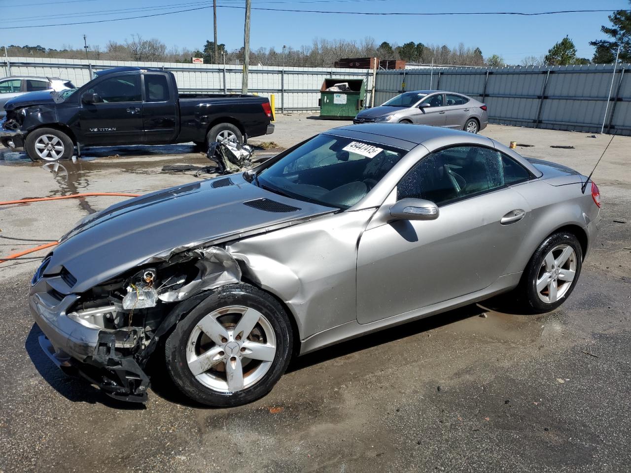 Montgomery, AL에서 판매 중인 2006 Mercedes-Benz Slk 280 - Front End