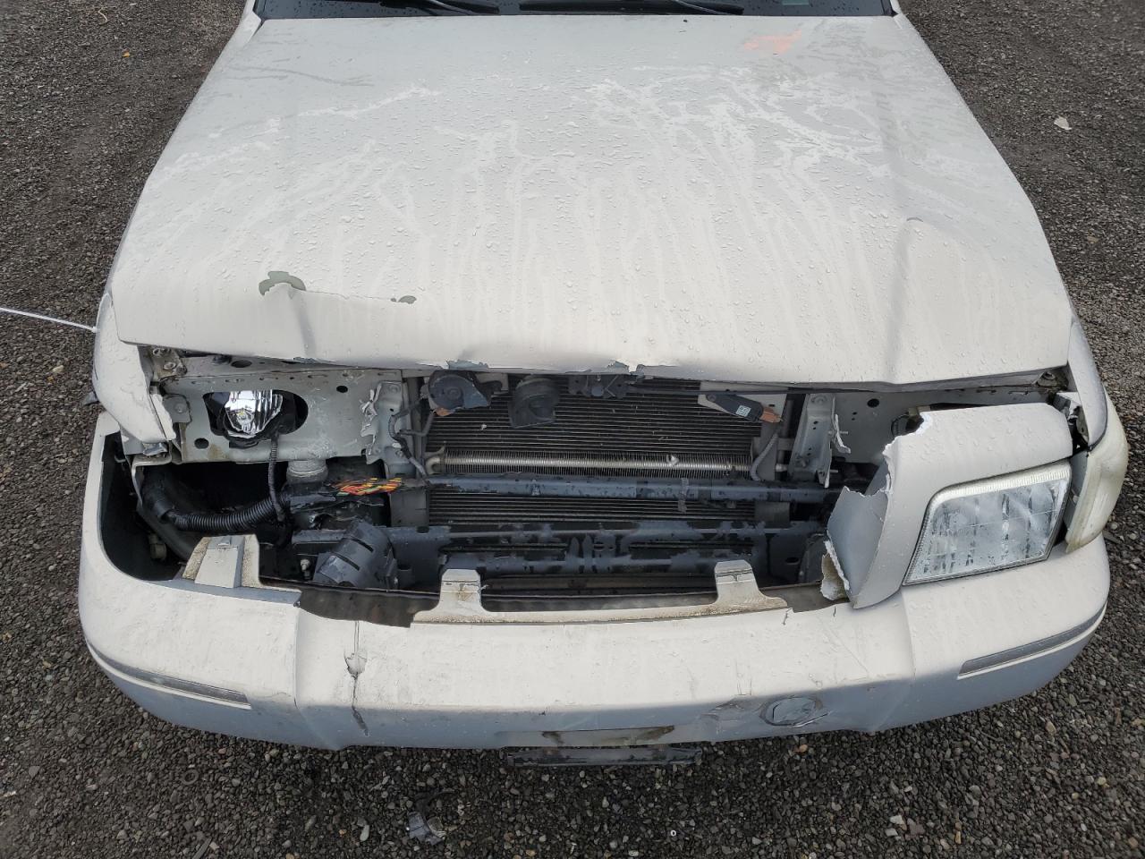 2008 Mercury Grand Marquis Ls VIN: 2MEFM75VX8X662384 Lot: 49658205
