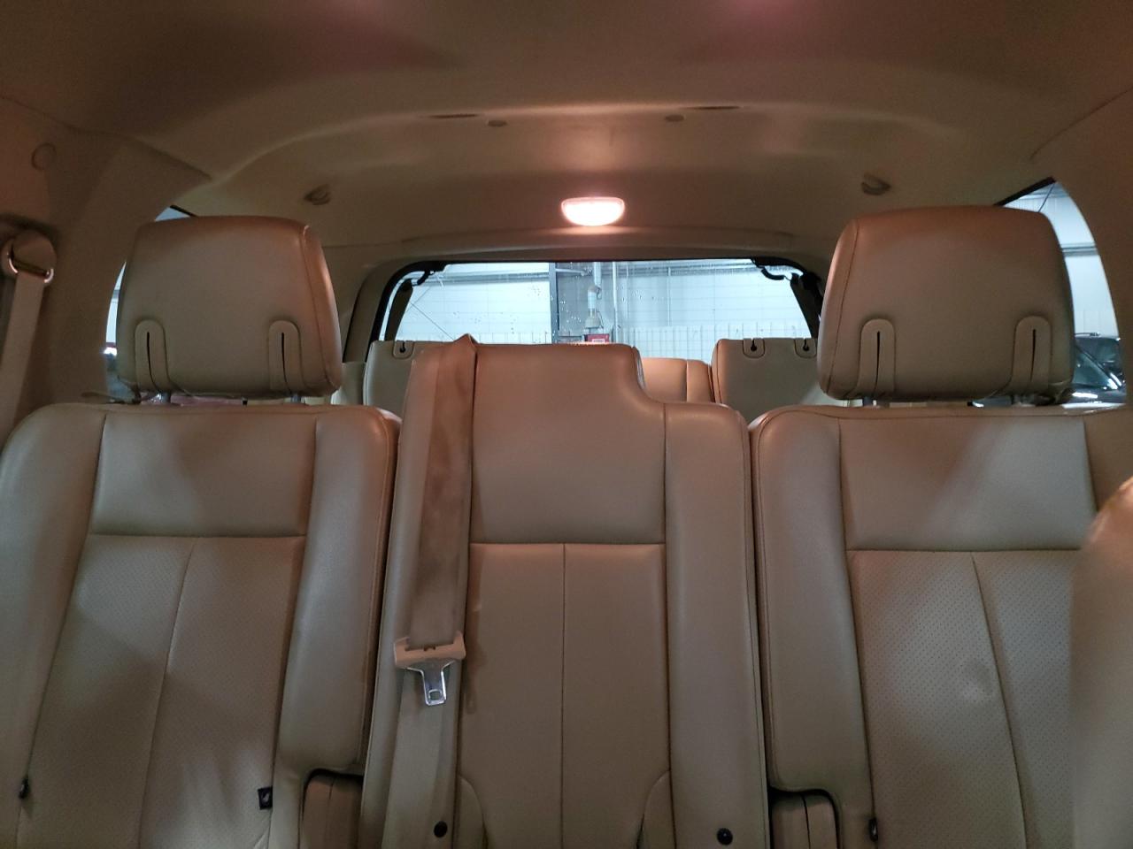 2010 Ford Expedition - Image 10