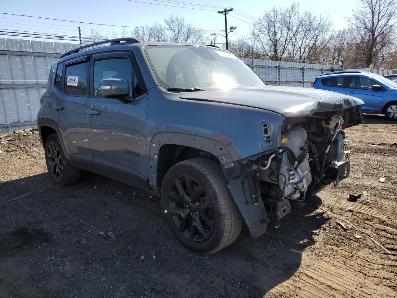 2017 Jeep Renegade - Image 4