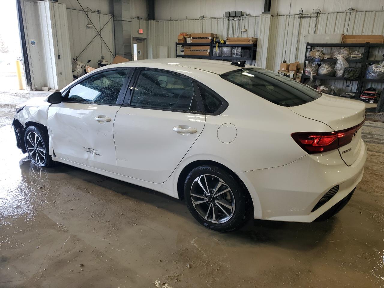 2023 Kia Forte - Image 2