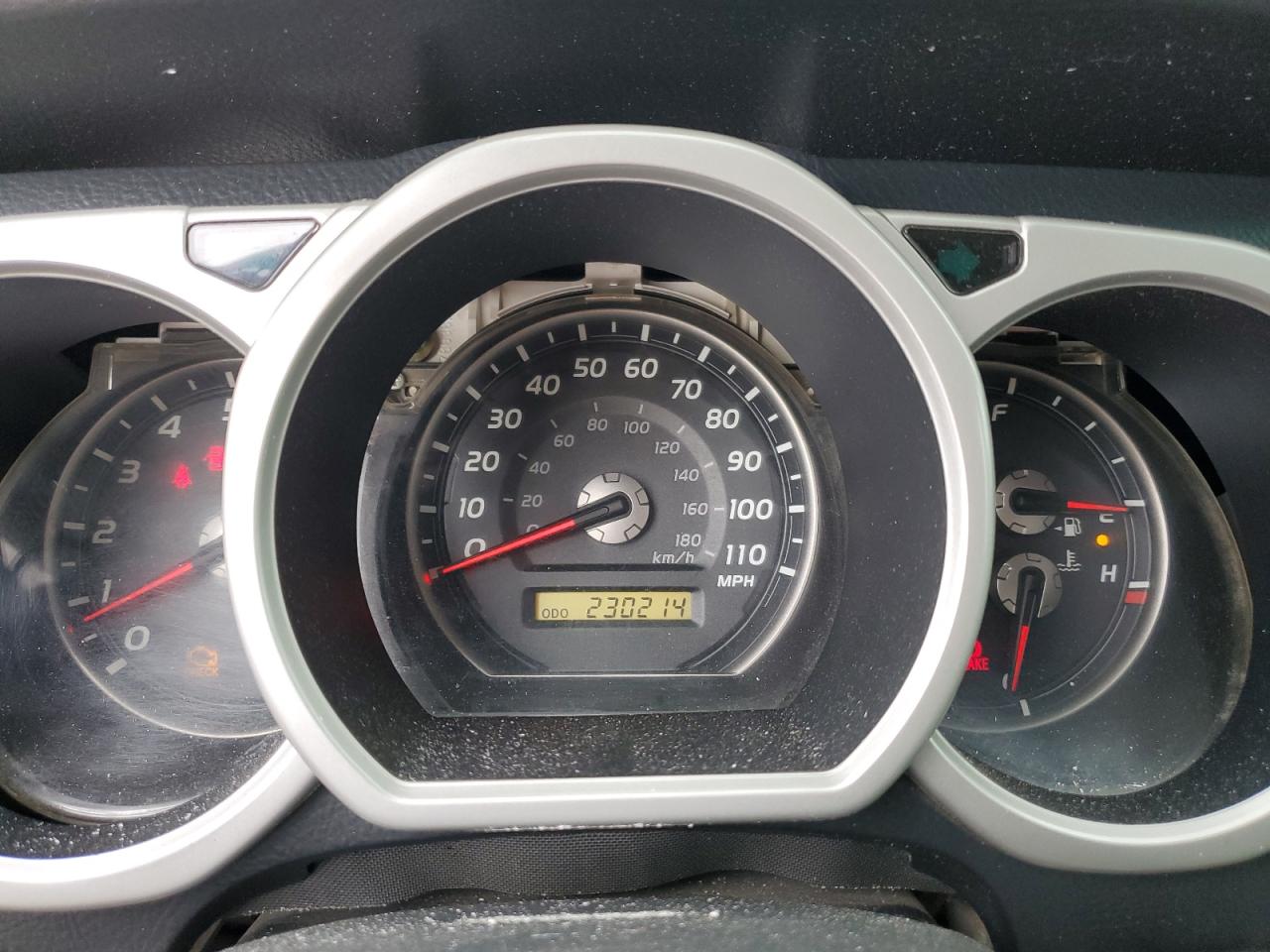 2003 Toyota 4Runner - Image 9