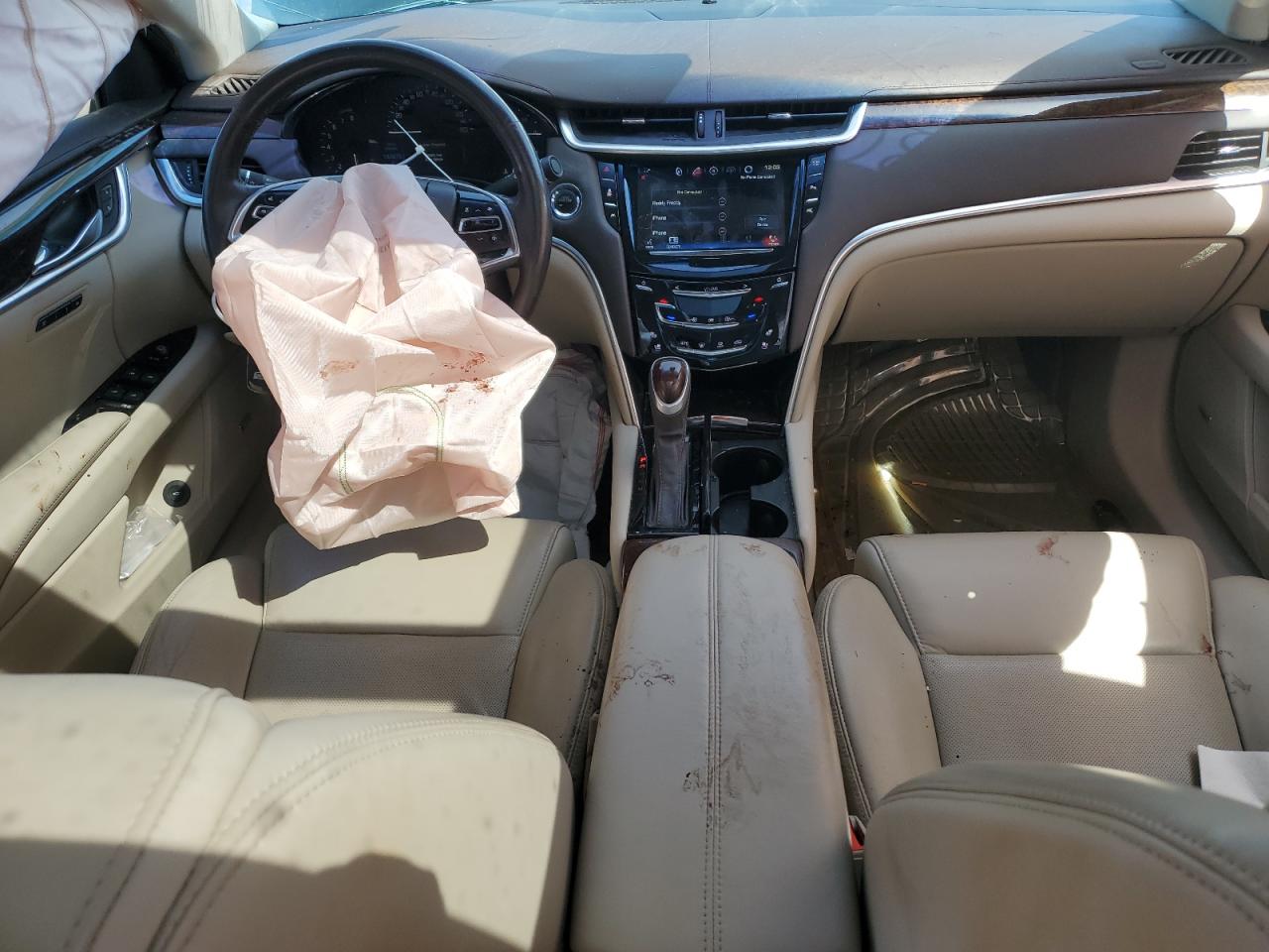 2016 Cadillac XTS - Image 8