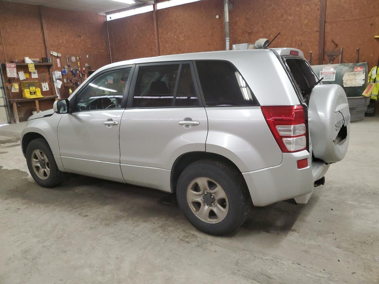 2012 Suzuki Grand Vitara - Image 2