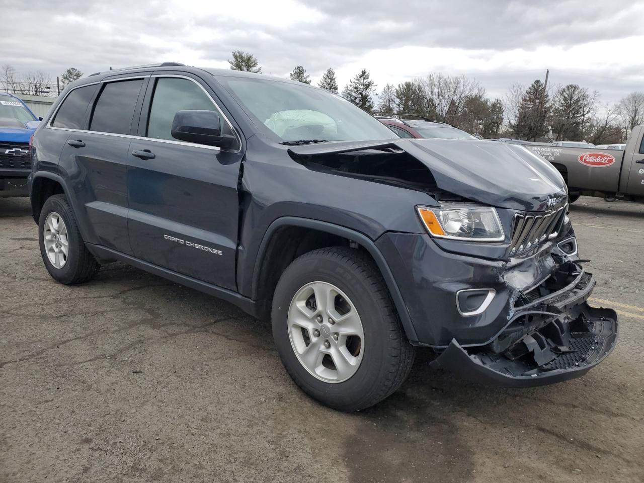 2016 Jeep Grand Cherokee - Image 4