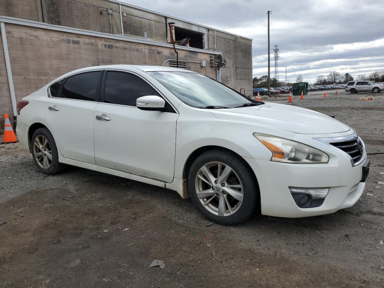 2013 Nissan Altima - Image 4