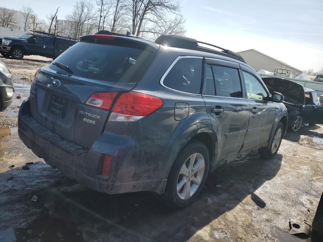 2014 Subaru Outback - Image 3