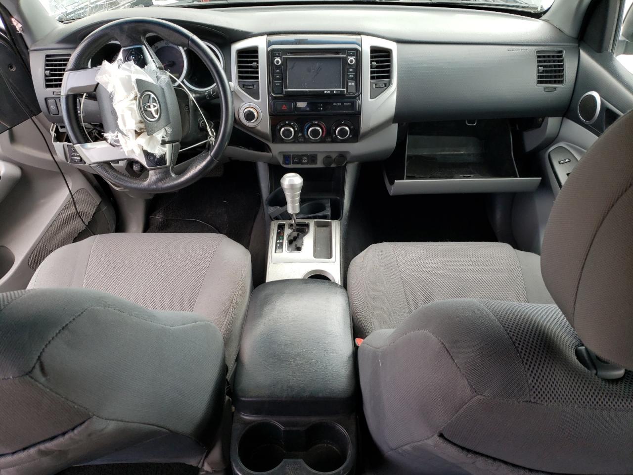 2014 Toyota Tacoma - Image 8