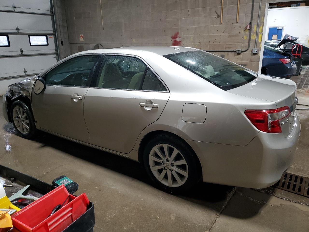 2013 Toyota Camry - Image 2
