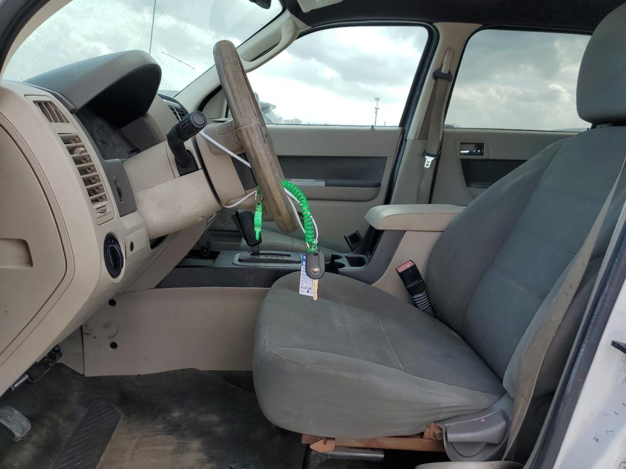 2010 Ford Escape - Image 7