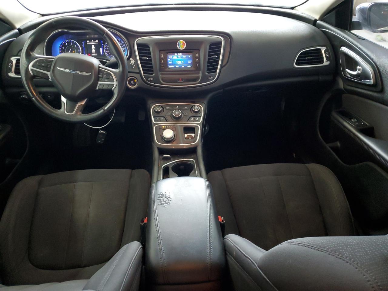 2015 Chrysler 200 - Image 8