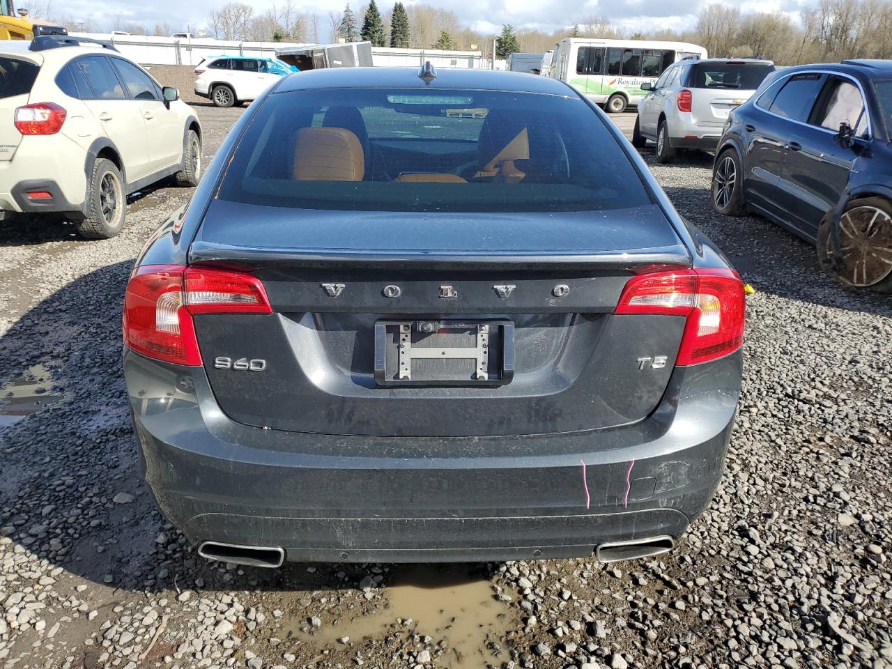 2016 Volvo S60 - Image 6