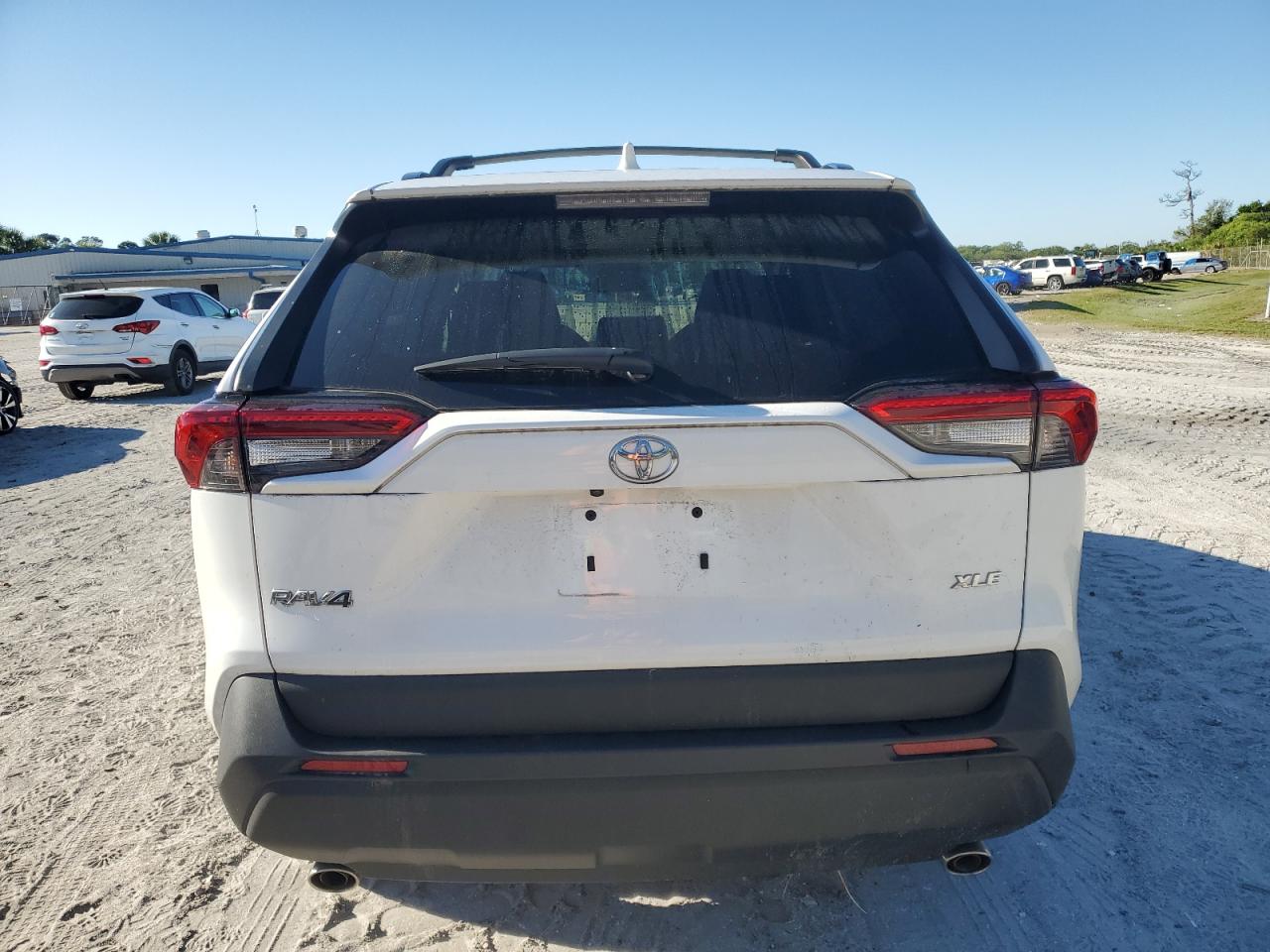 2024 Toyota RAV 4 - Image 6