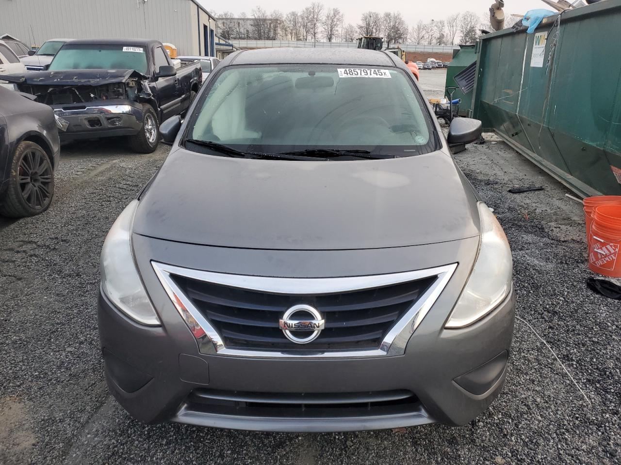 2019 Nissan Versa - Image 5