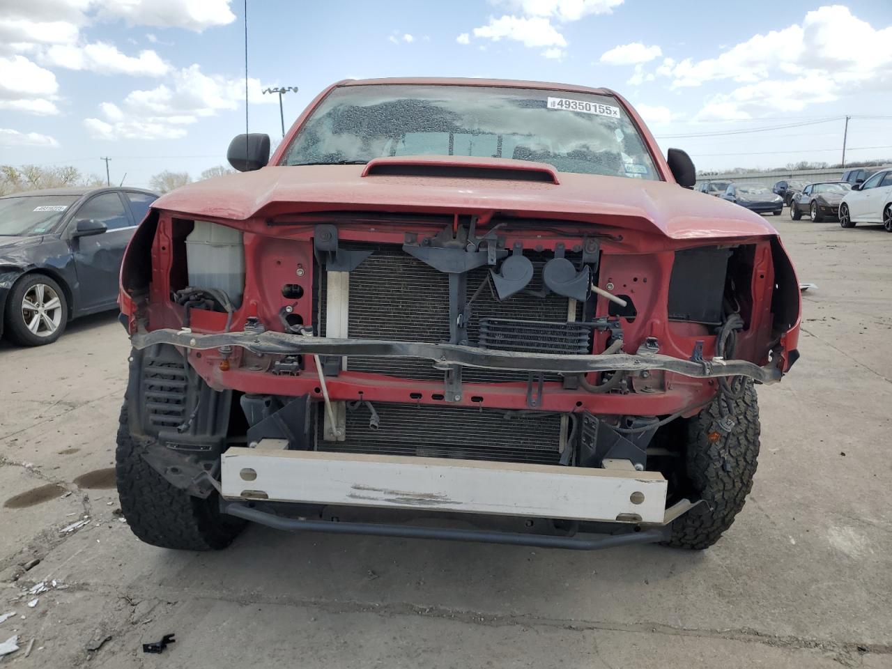 2014 Toyota Tacoma - Image 5