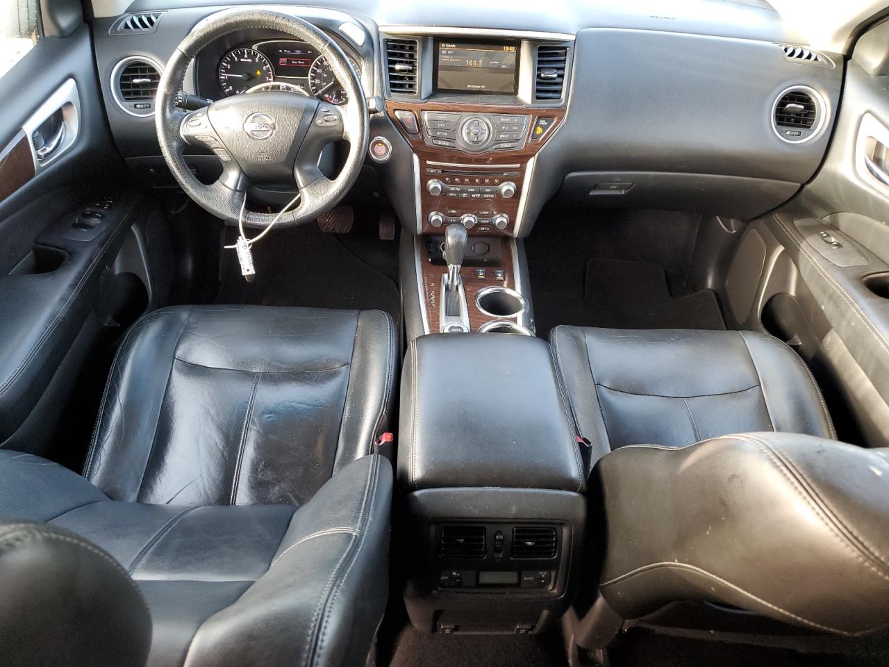 2013 Nissan Pathfinder - Image 8