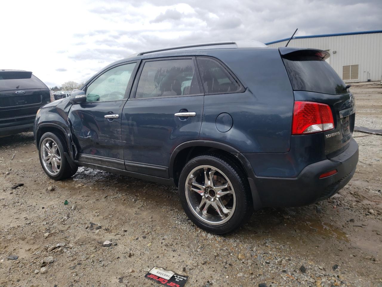 2011 Kia Sorento - Image 2