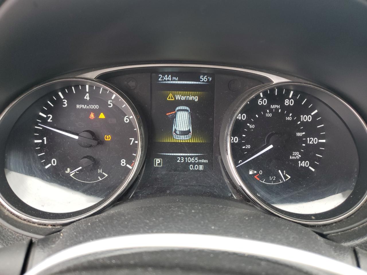 2015 Nissan Rogue - Image 9