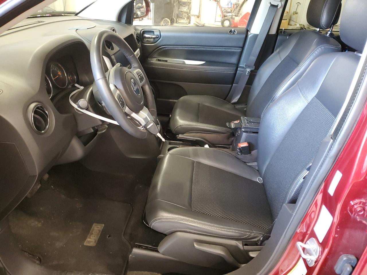 2014 Jeep Compass - Image 7