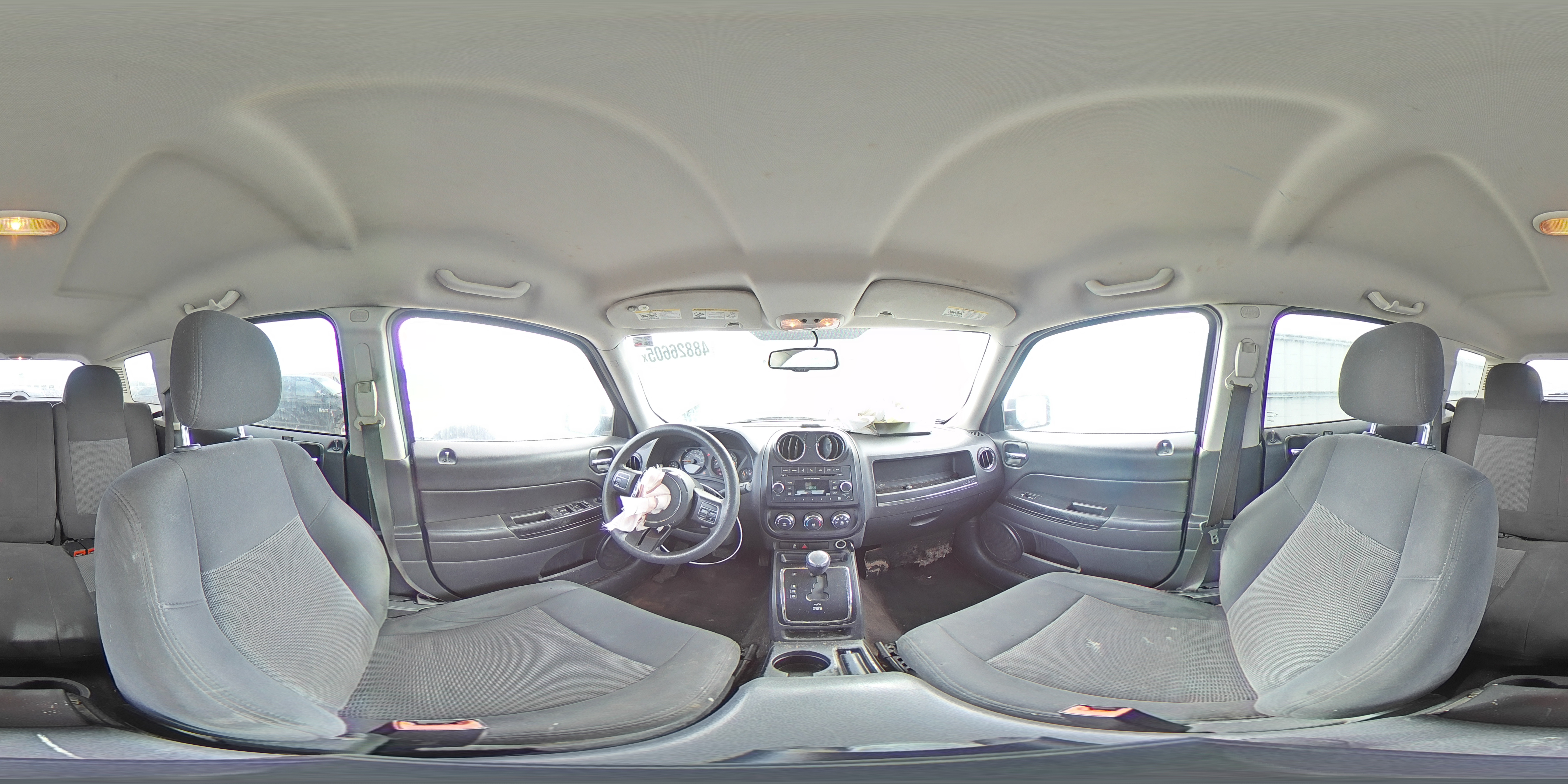 2016 Jeep Liberty (Patriot) - Image 15