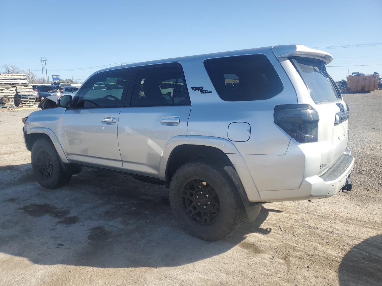 2018 Toyota 4Runner - Image 2