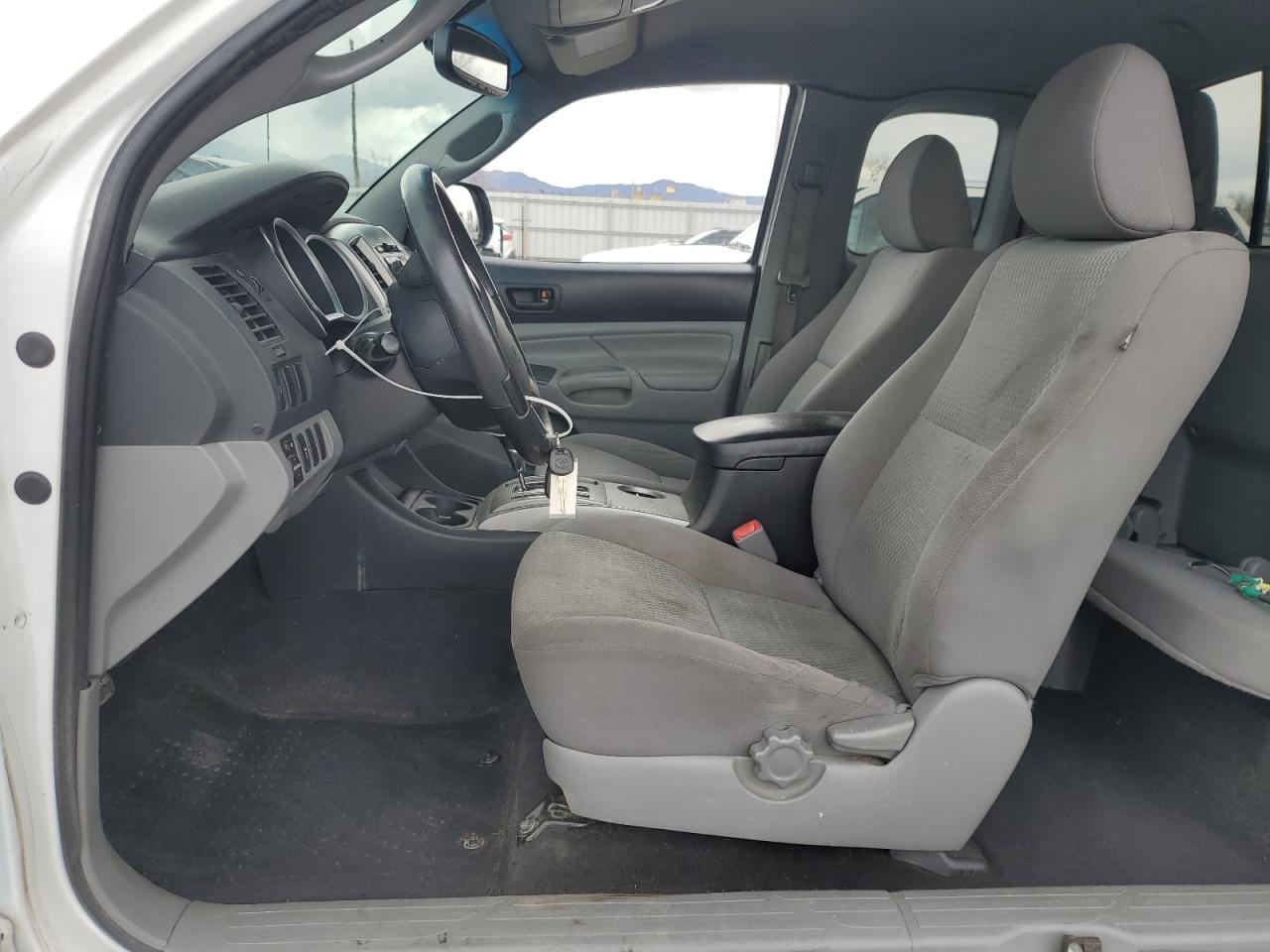 2012 Toyota Tacoma - Image 7