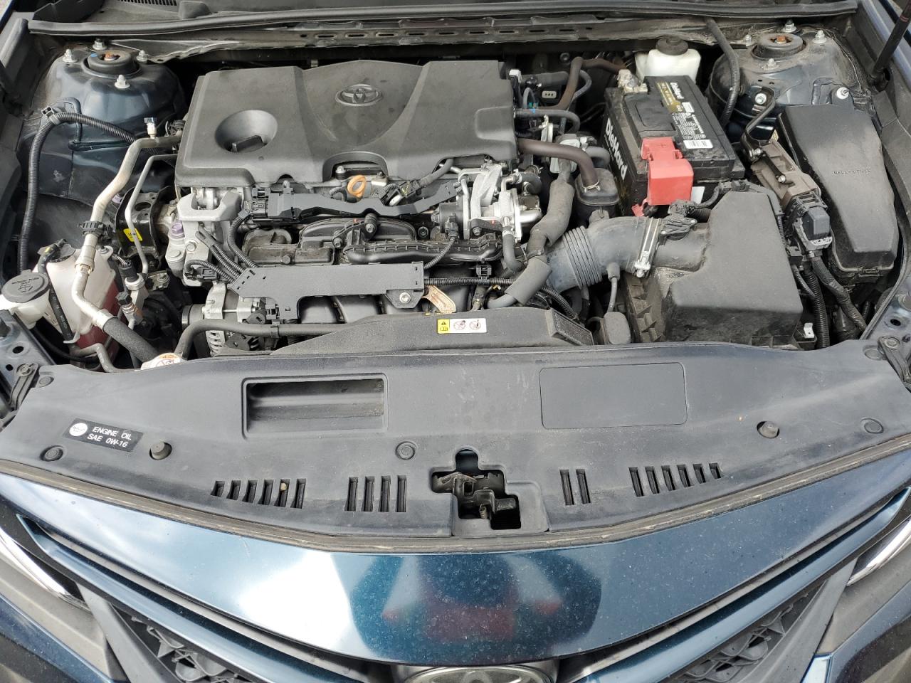 2019 Toyota Camry - Image 11