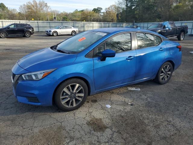  NISSAN VERSA 2021 Синій