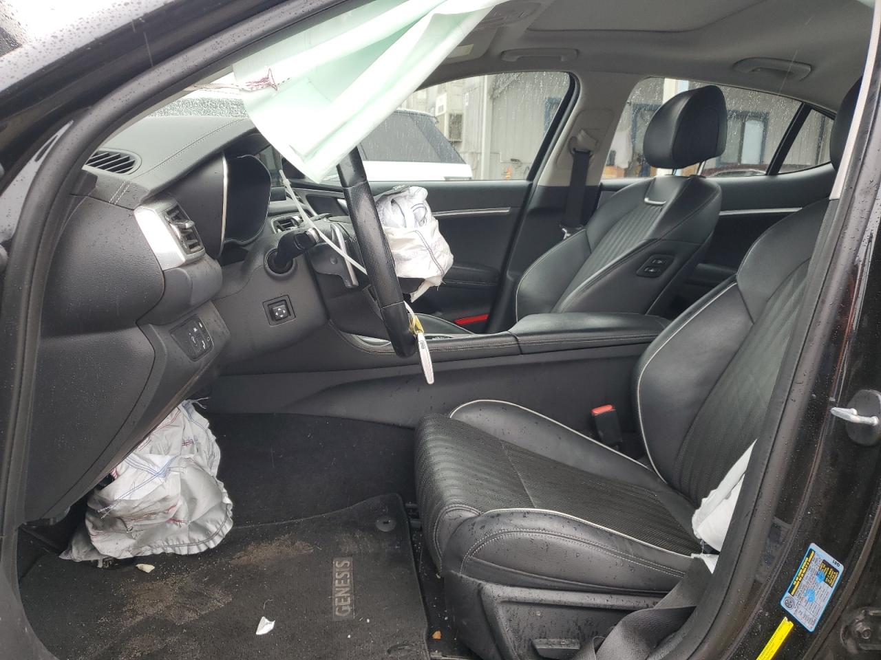 2019 Genesis G70 - Image 7