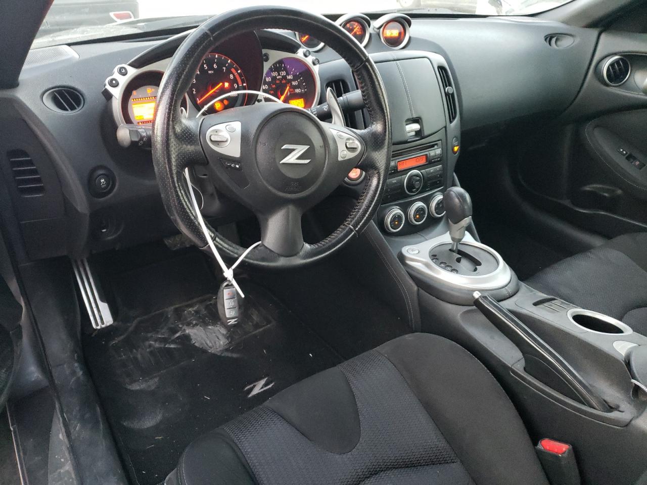 2011 Nissan 370Z - Image 8