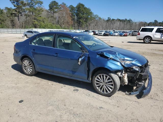 Sedans VOLKSWAGEN JETTA 2016 Granatowy